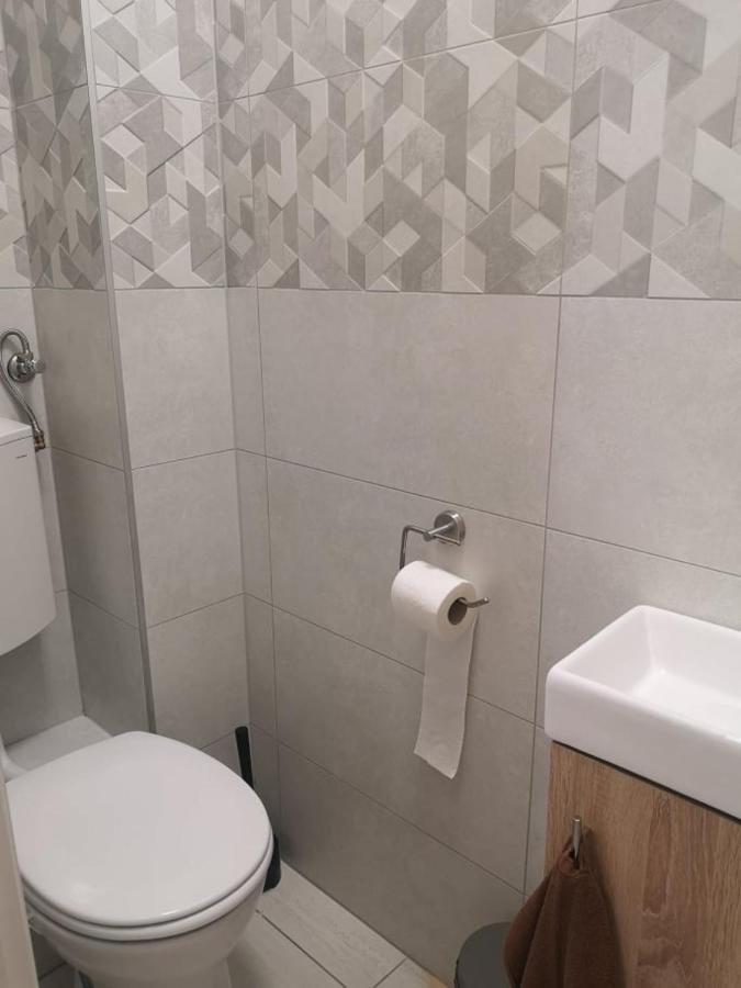 Relax Beach Apartman Hajdúszoboszló Eksteriør bilde