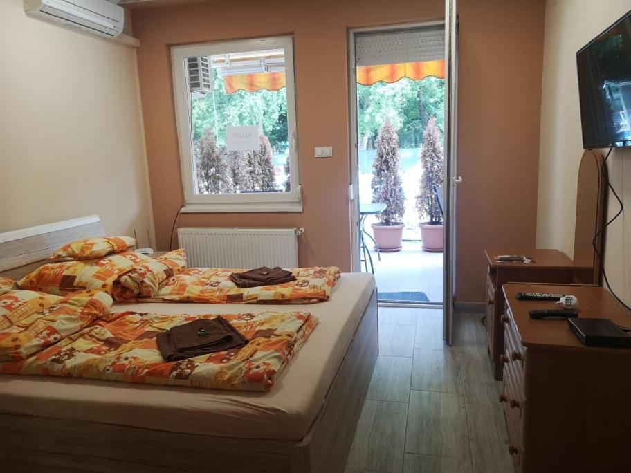 Relax Beach Apartman Hajdúszoboszló Eksteriør bilde