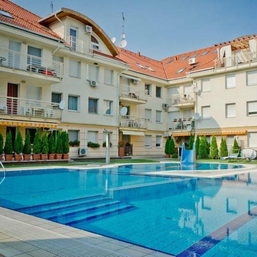 Relax Beach Apartman Hajdúszoboszló Eksteriør bilde
