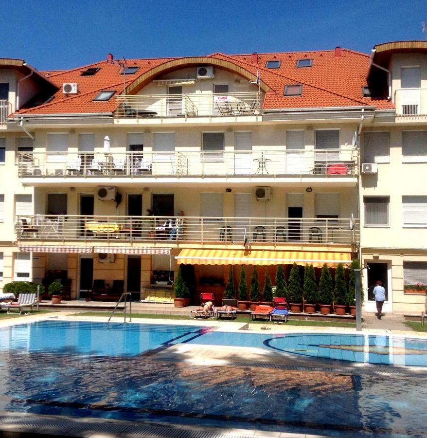 Relax Beach Apartman Hajdúszoboszló Eksteriør bilde